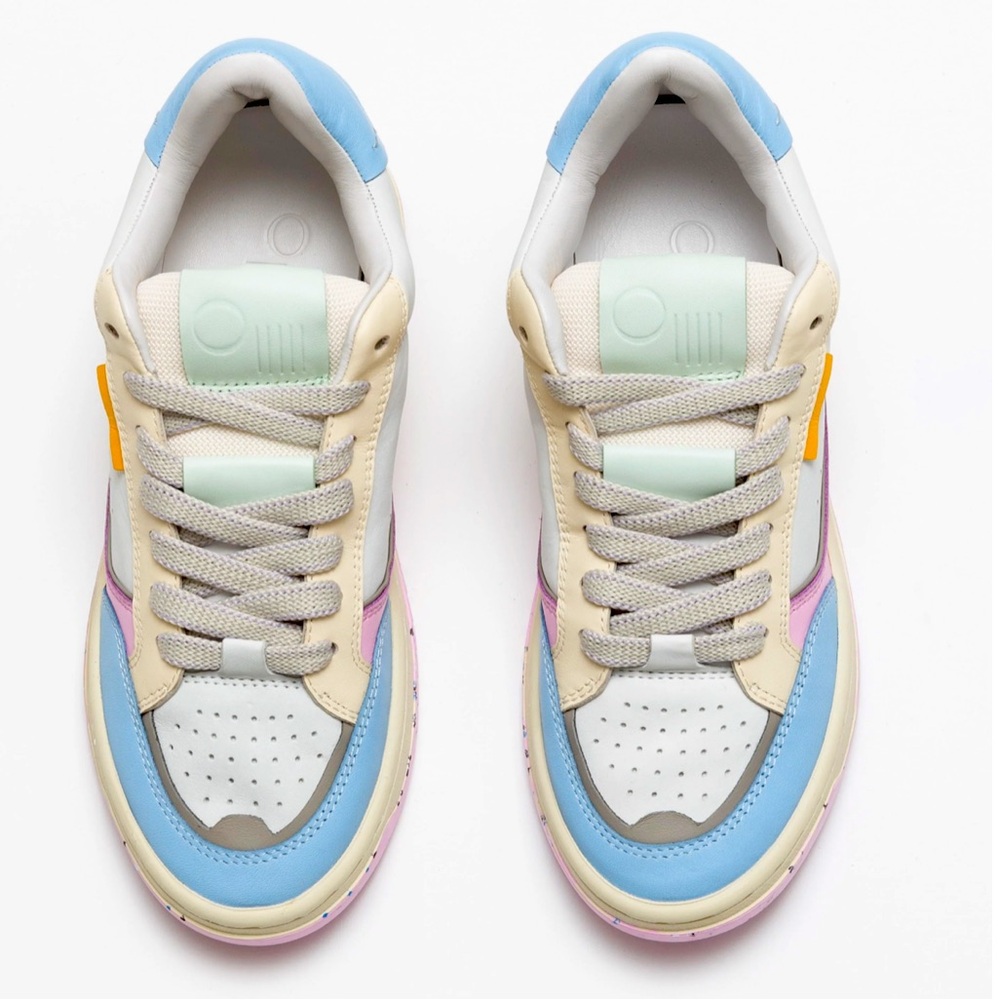 Oncept Paris Orchid Multi - size 8.5 - excellent used condition